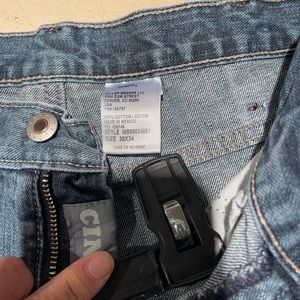 Cinch Jeans gently used